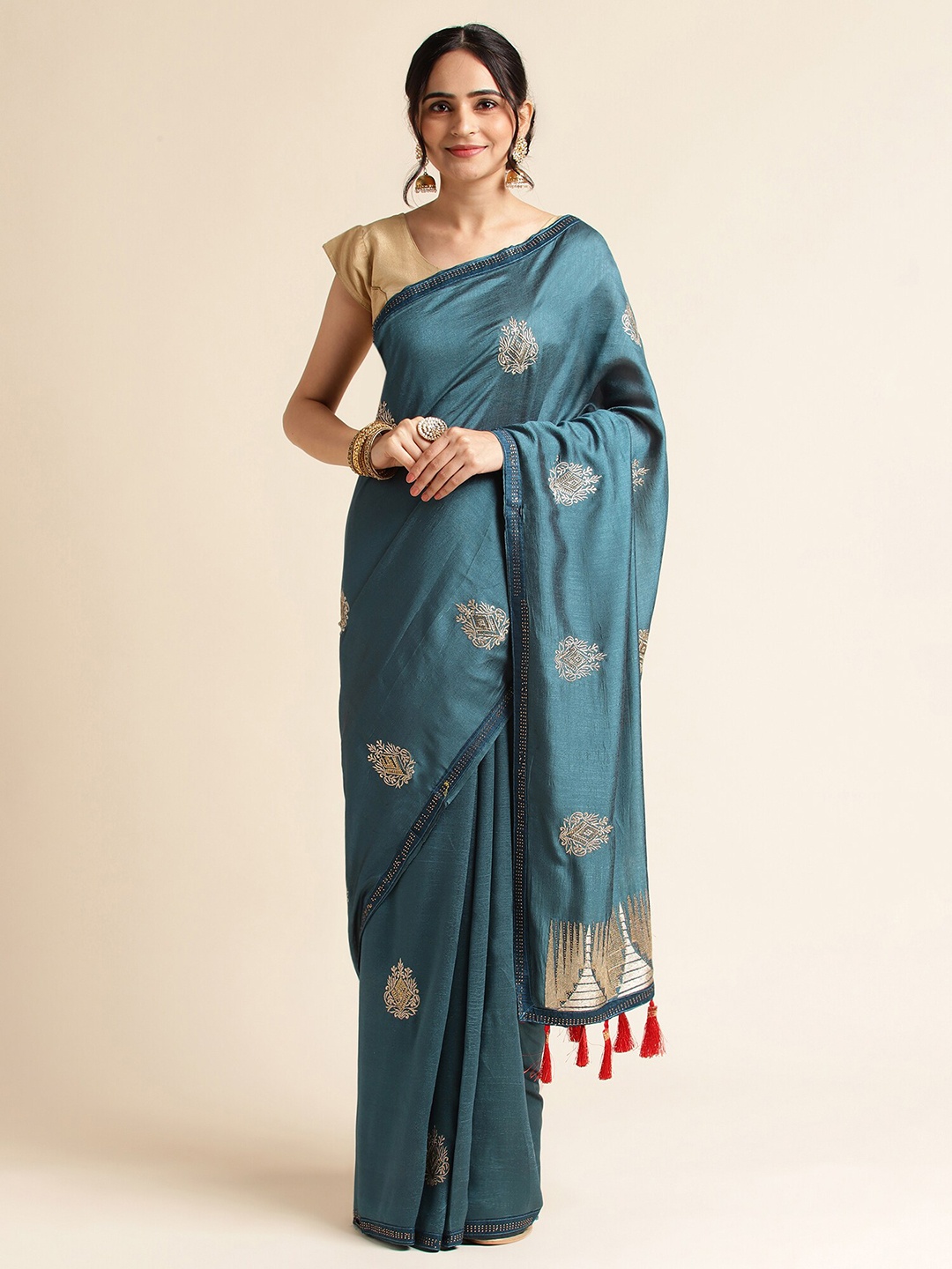 

FABMORA Ethnic Motifs Embroidered Saree, Blue