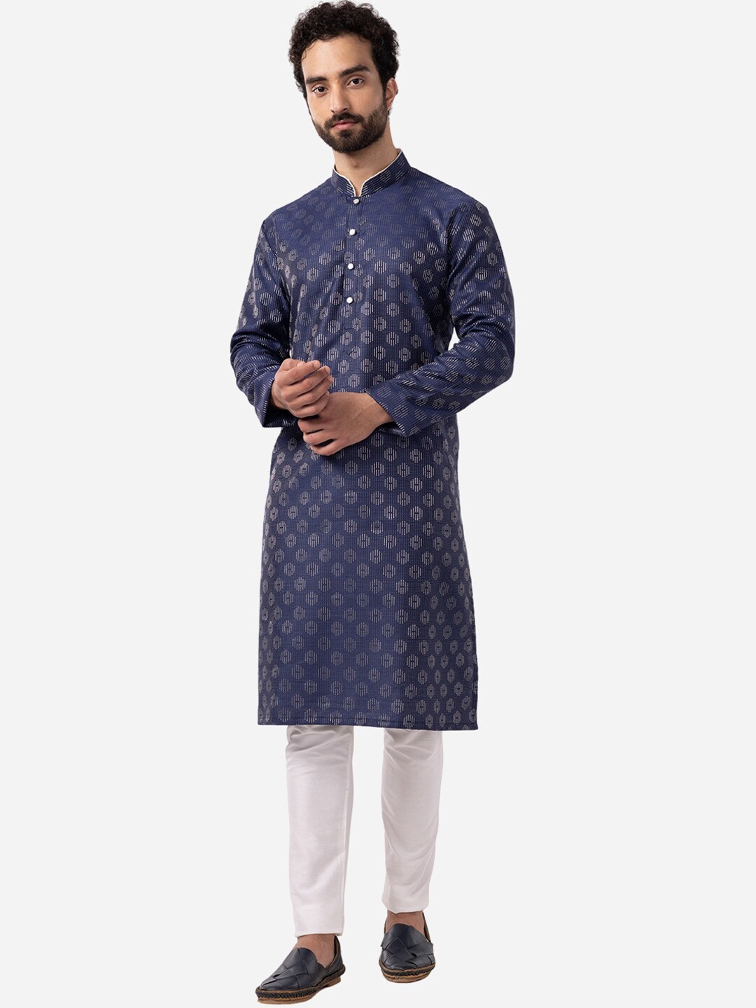 

THE KURTA COMPANY Geometric Printed Mandarin Collar Silk Straight Kurta, Navy blue