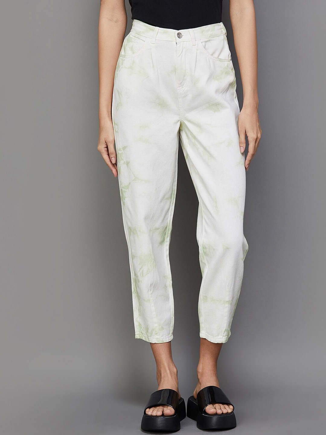 

Ginger by Lifestyle Women Printed Pure Cotton Jeans, Lime green