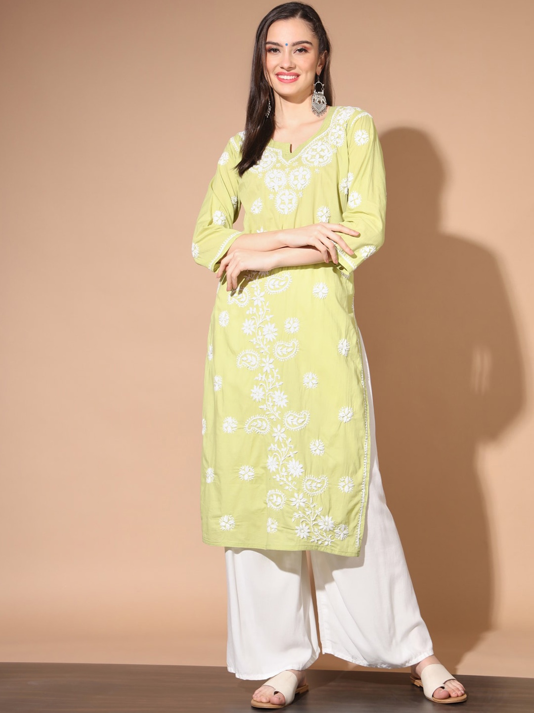 

Ethnava Floral Embroidered Cotton Straight Kurta, Green