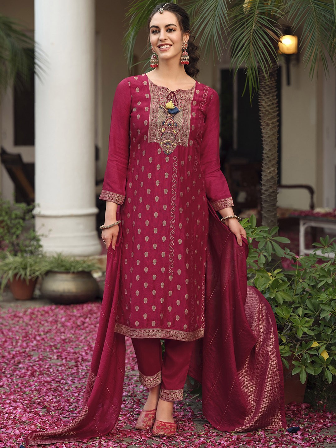 

Indo Era Ethnic Motifs Kurta with Trousers & Dupatta, Red
