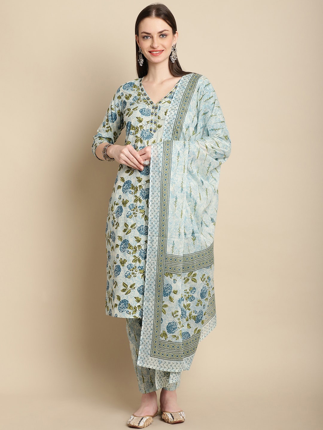 

Sangria Printed Kurta With Trouser & Dupatta, Green