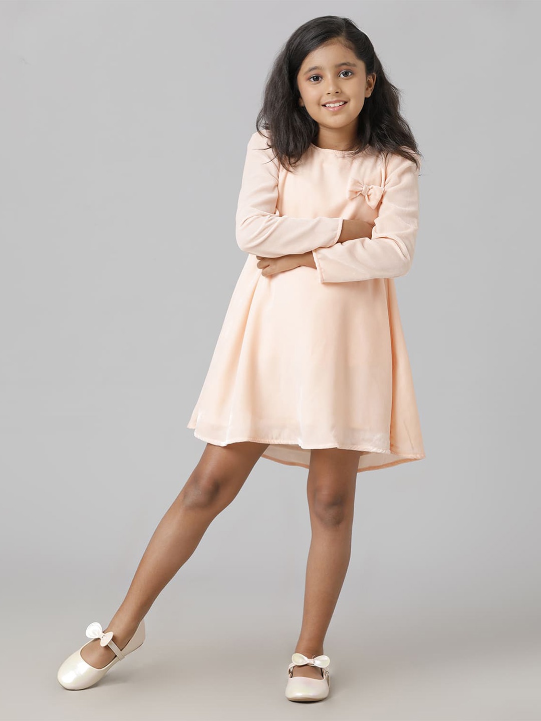 

UNDER FOURTEEN ONLY Girls Round Neck Bow Detail Puff Sleeve A-Line Dress, Peach