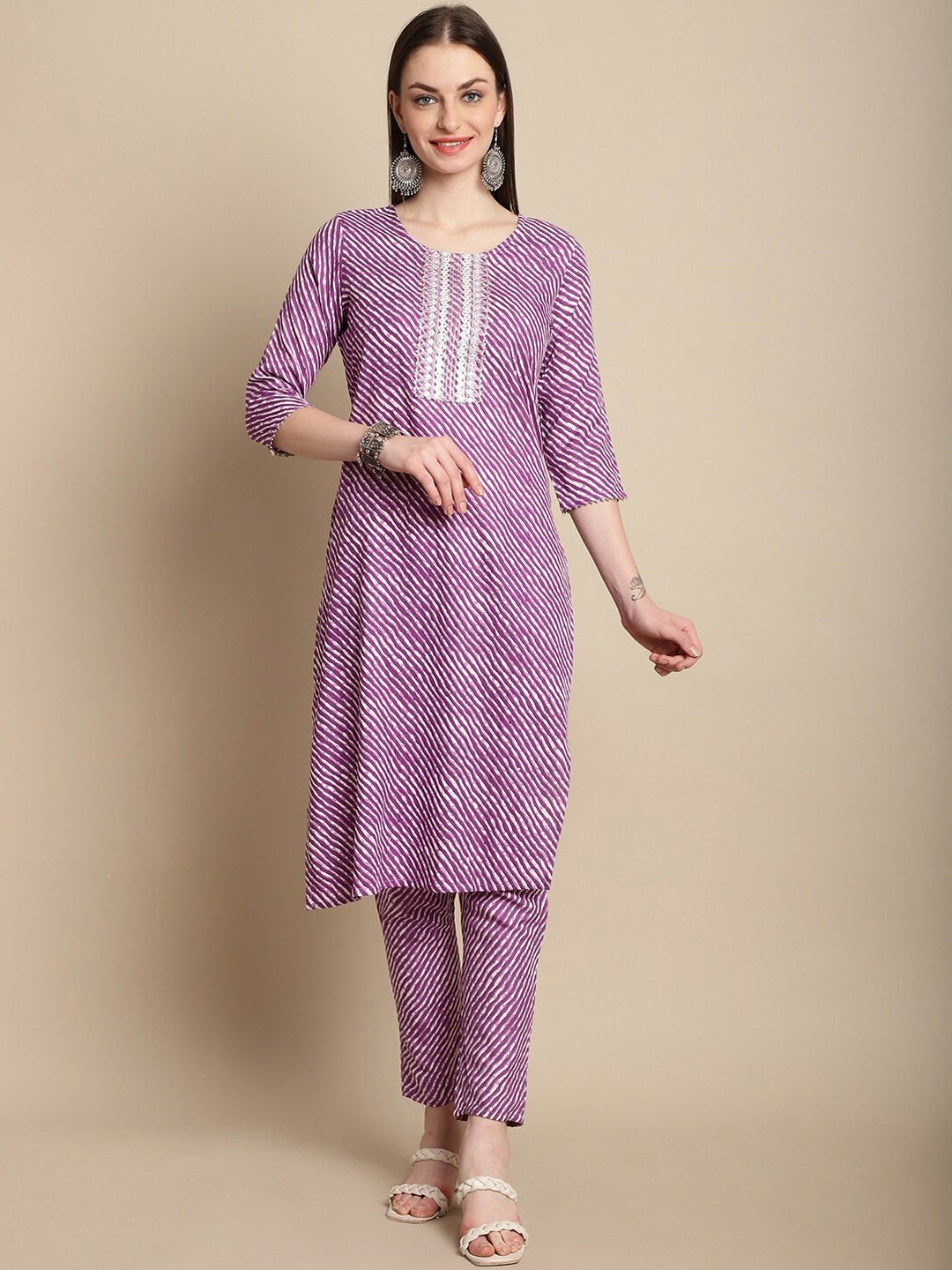

KALINI Leheriya Striped Regular Thread Work Kurta With Trousers, Purple