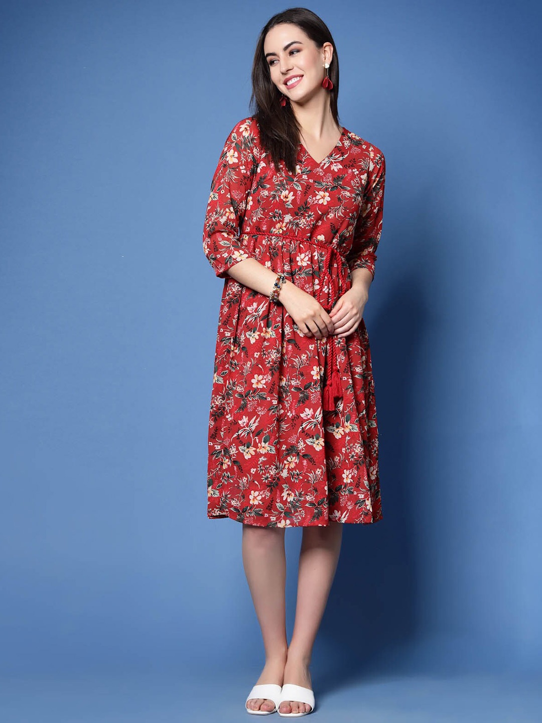 

plusS Red Floral Print V-Neck Fit & Flare Pleated Dress