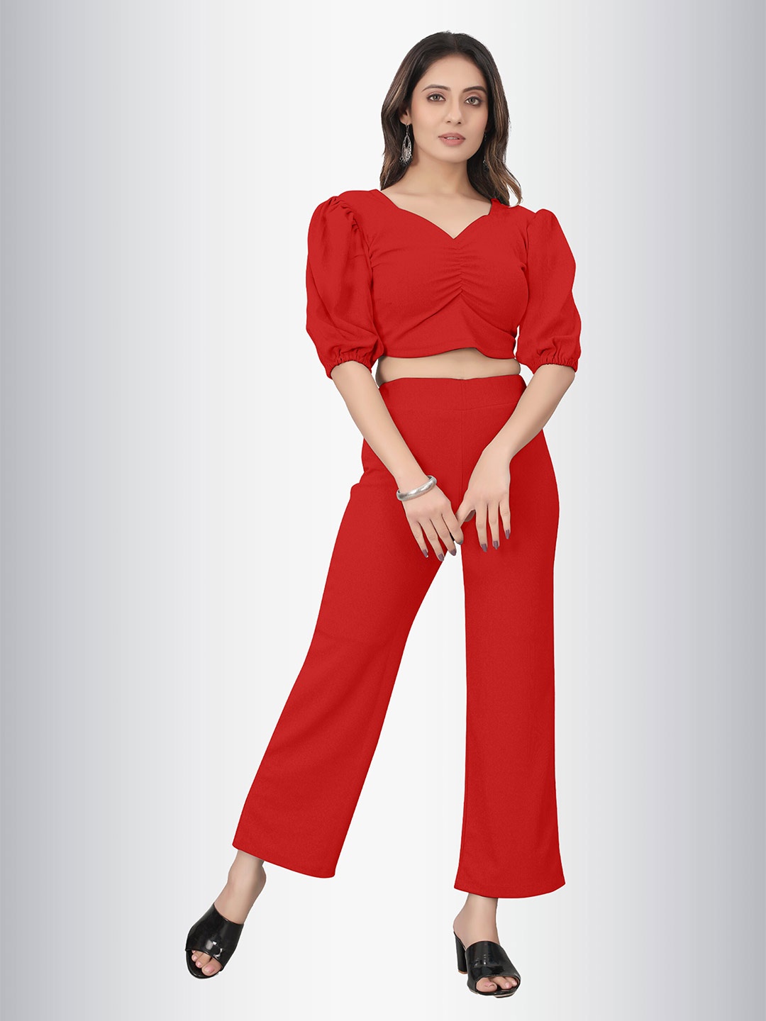 

N N ENTERPRISE Puff Sleeves Crop Top With Capris, Red