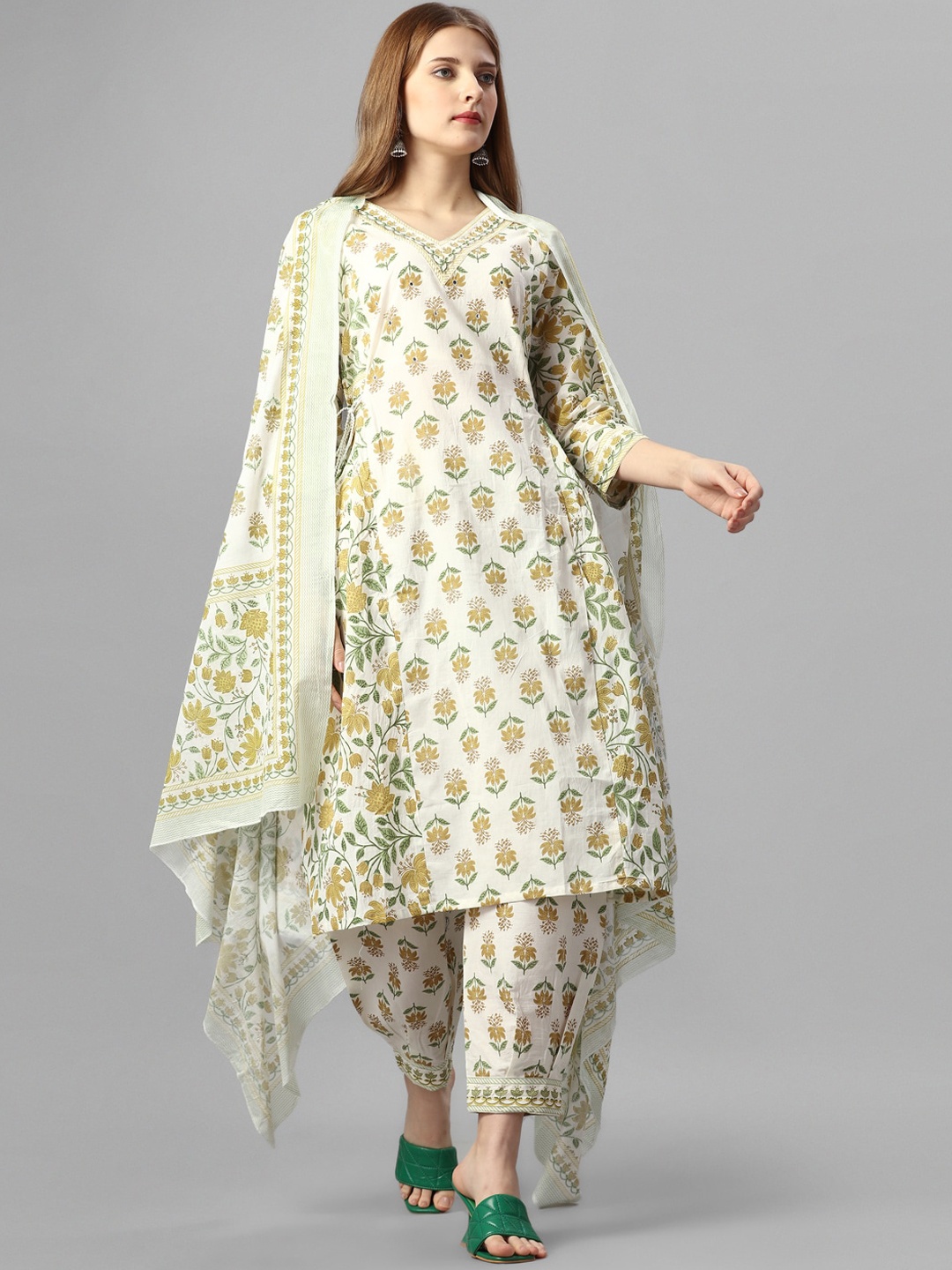 

MEEPAL Floral Printed V-Neck Kurti with Salwar & With Dupatta, White