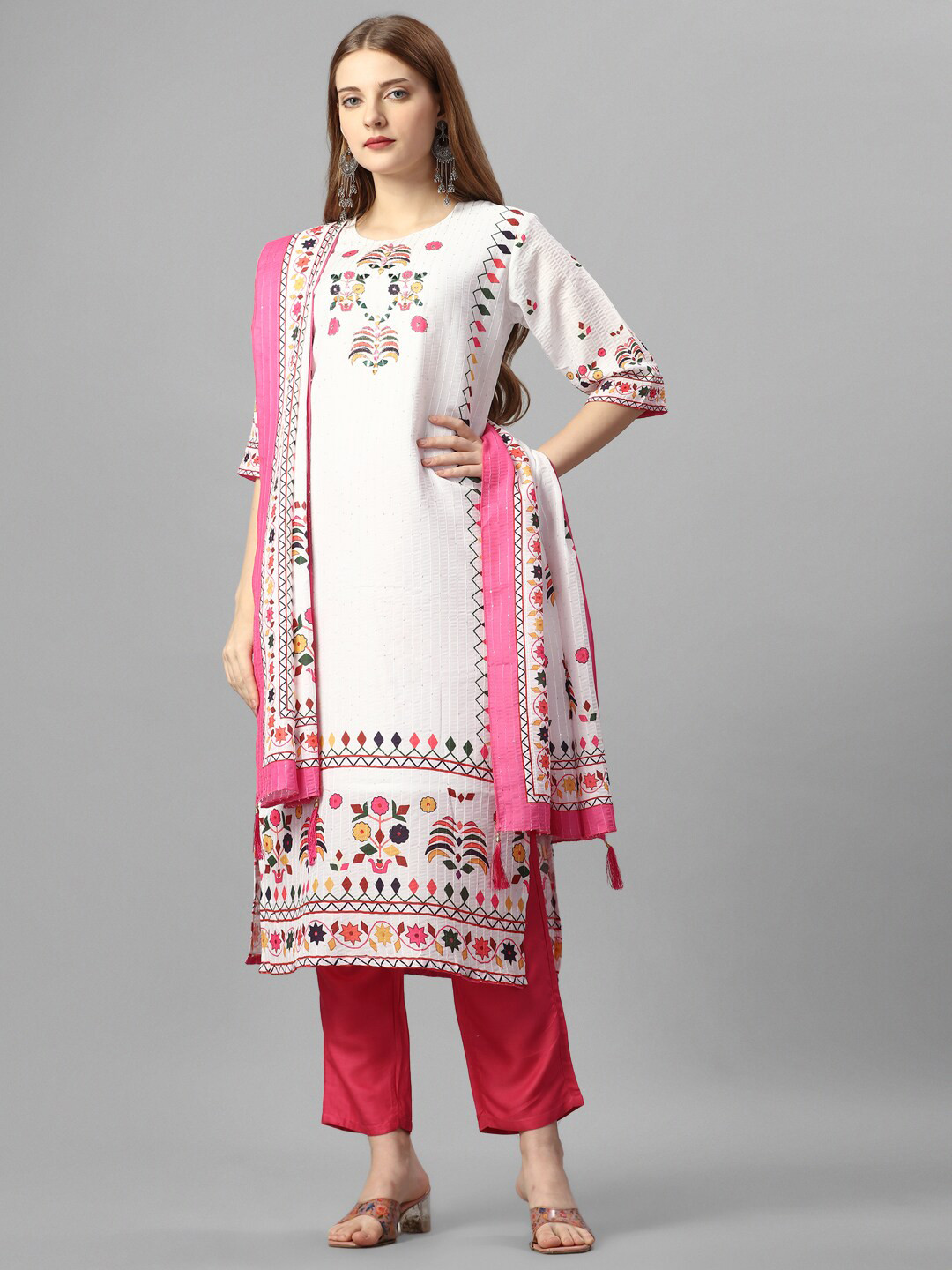 

MEEPAL Floral Printed Kurta With Trousers & Dupatta, White