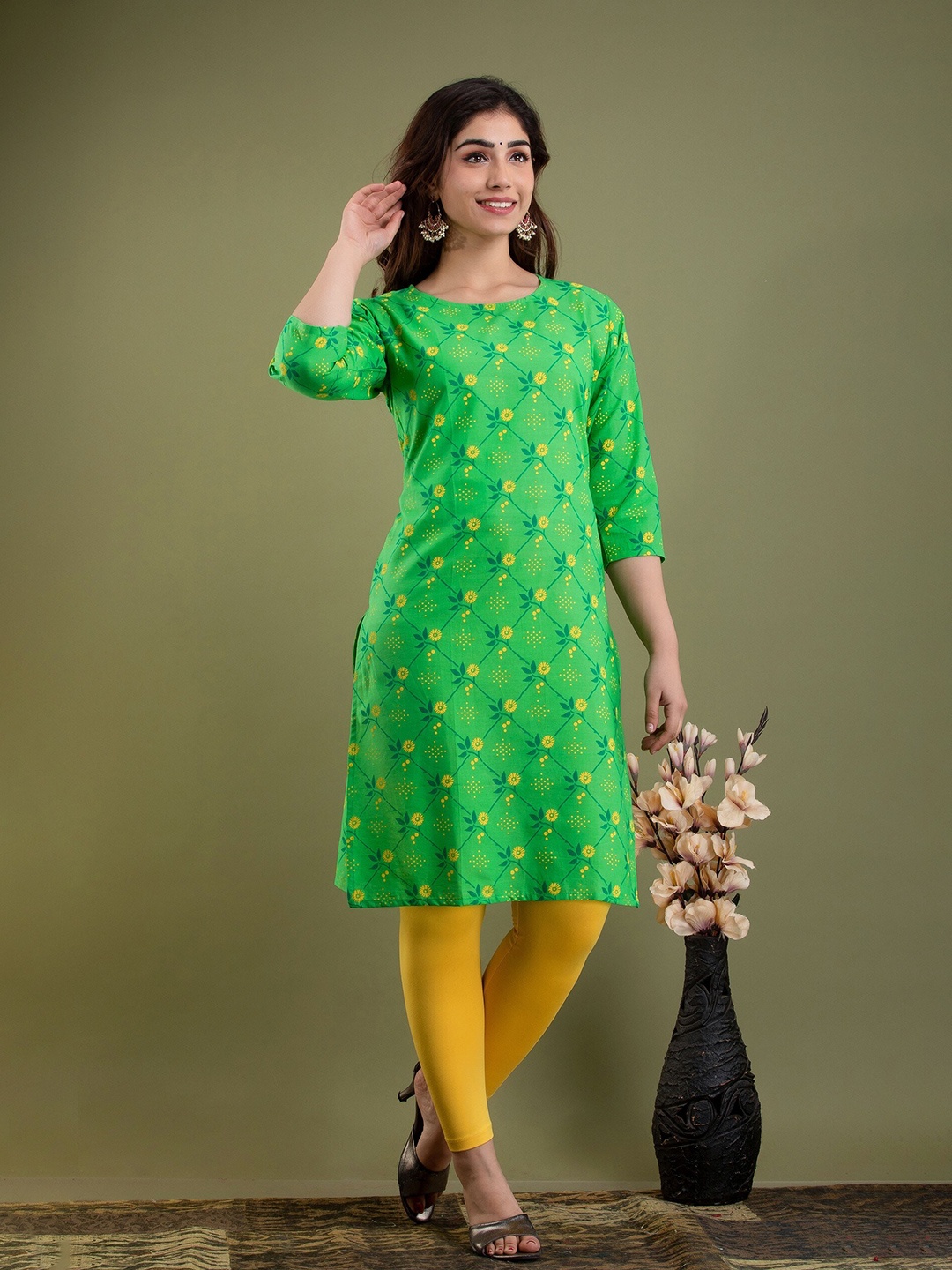 

Mialo fashion Geometric Printed Kurta, Green