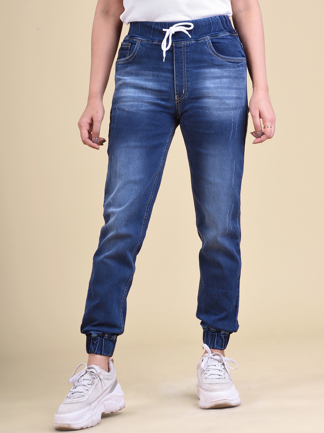 

Quassia Women Comfort Jogger High-Rise Low Distress Heavy Fade Bleached Stretchable Jeans, Blue