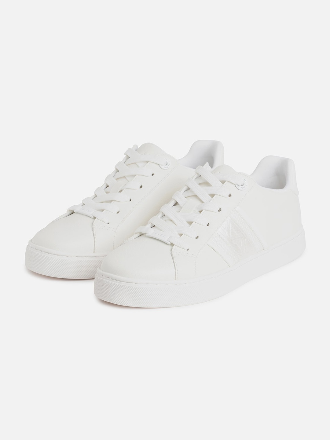 

ALDO Women Lace-Ups Sneakers, White