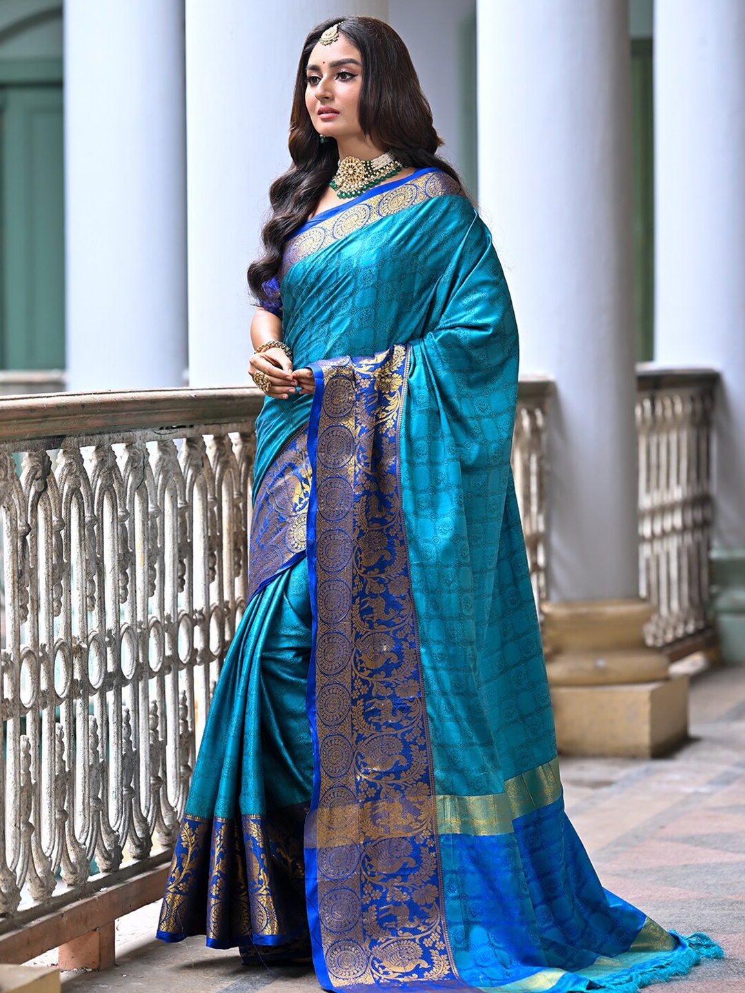 

Anouk Blue & Navy Blue Woven Design Zari Detailed Art Silk Kanjeevaram Saree