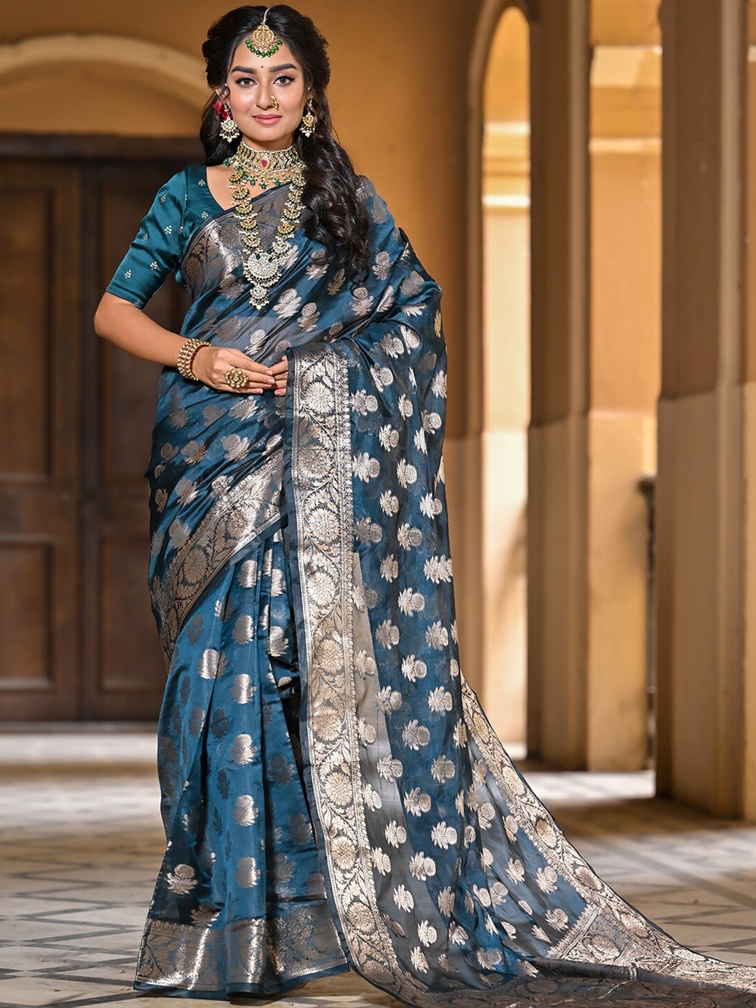 

Anouk Blue & Gold-Toned Woven Design Zari Detailed Organza Saree