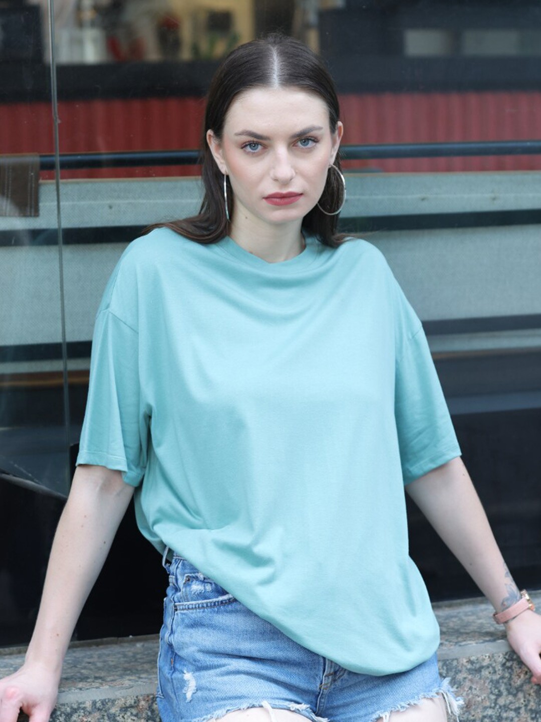 

TITTLI Drop Shoulder Sleeves Pure Cotton Oversized T-shirt, Green