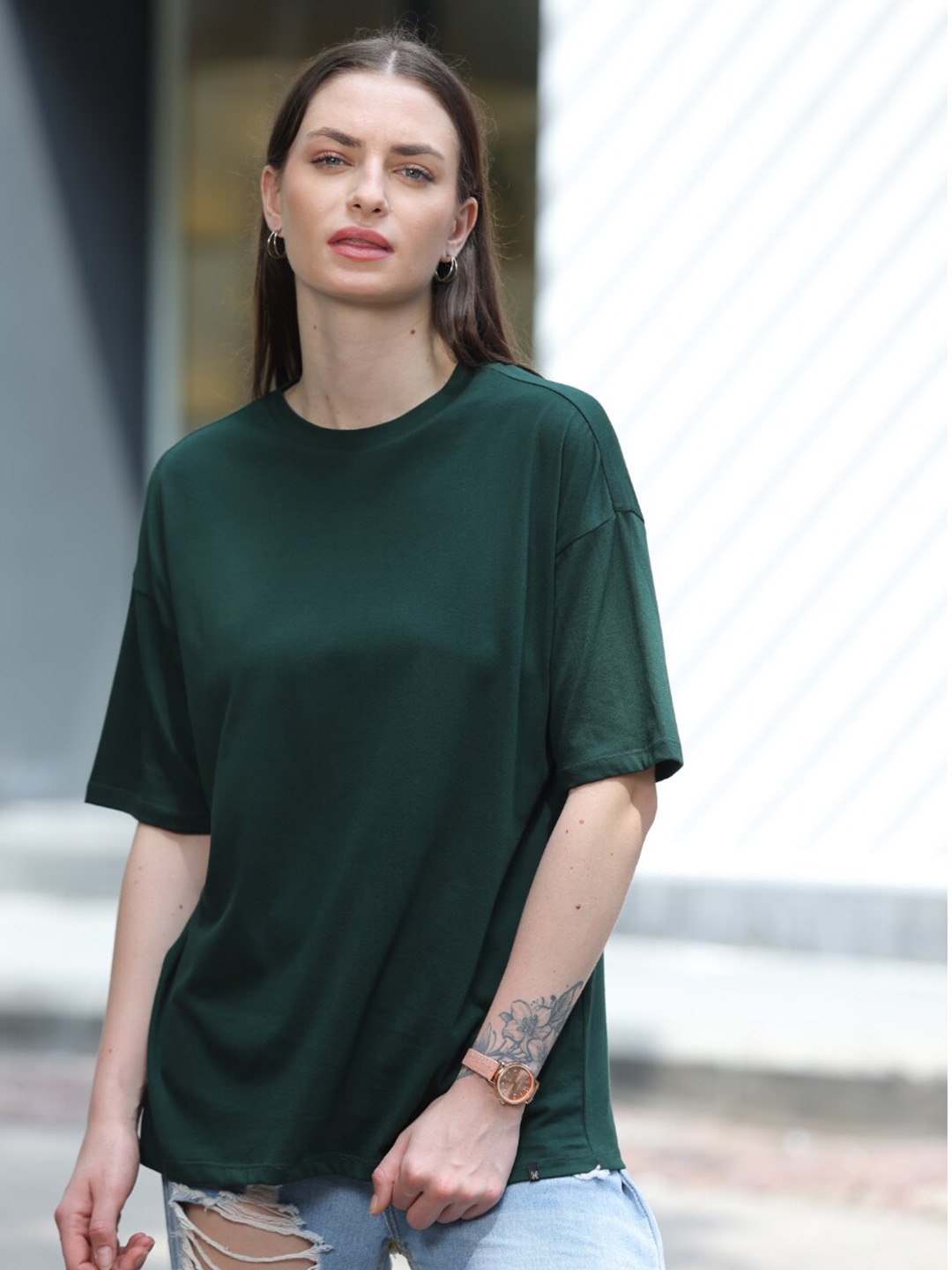 

TITTLI Drop Shoulder Sleeves Pure Cotton Oversized T-shirt, Green