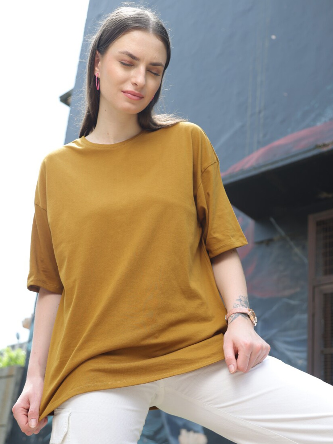 

TITTLI Drop Shoulder Sleeves Pure Cotton Oversized T-shirt, Brown
