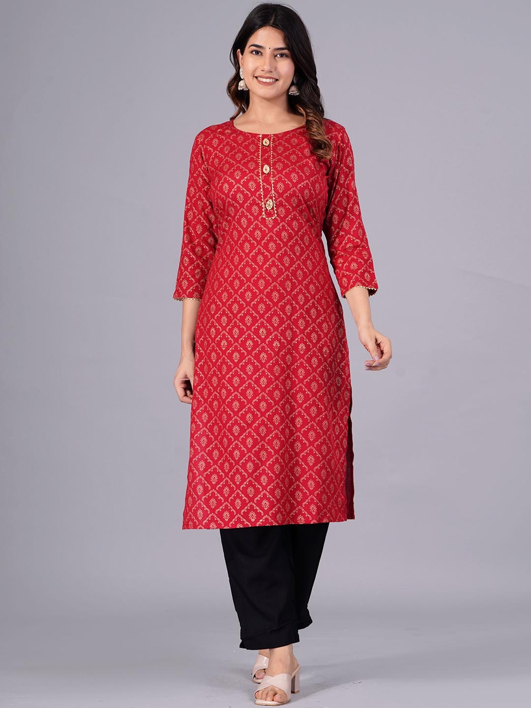 

DORIYA Ethnic Motifs Printed Gotta Patti Regular Kurta with Trousers, Red