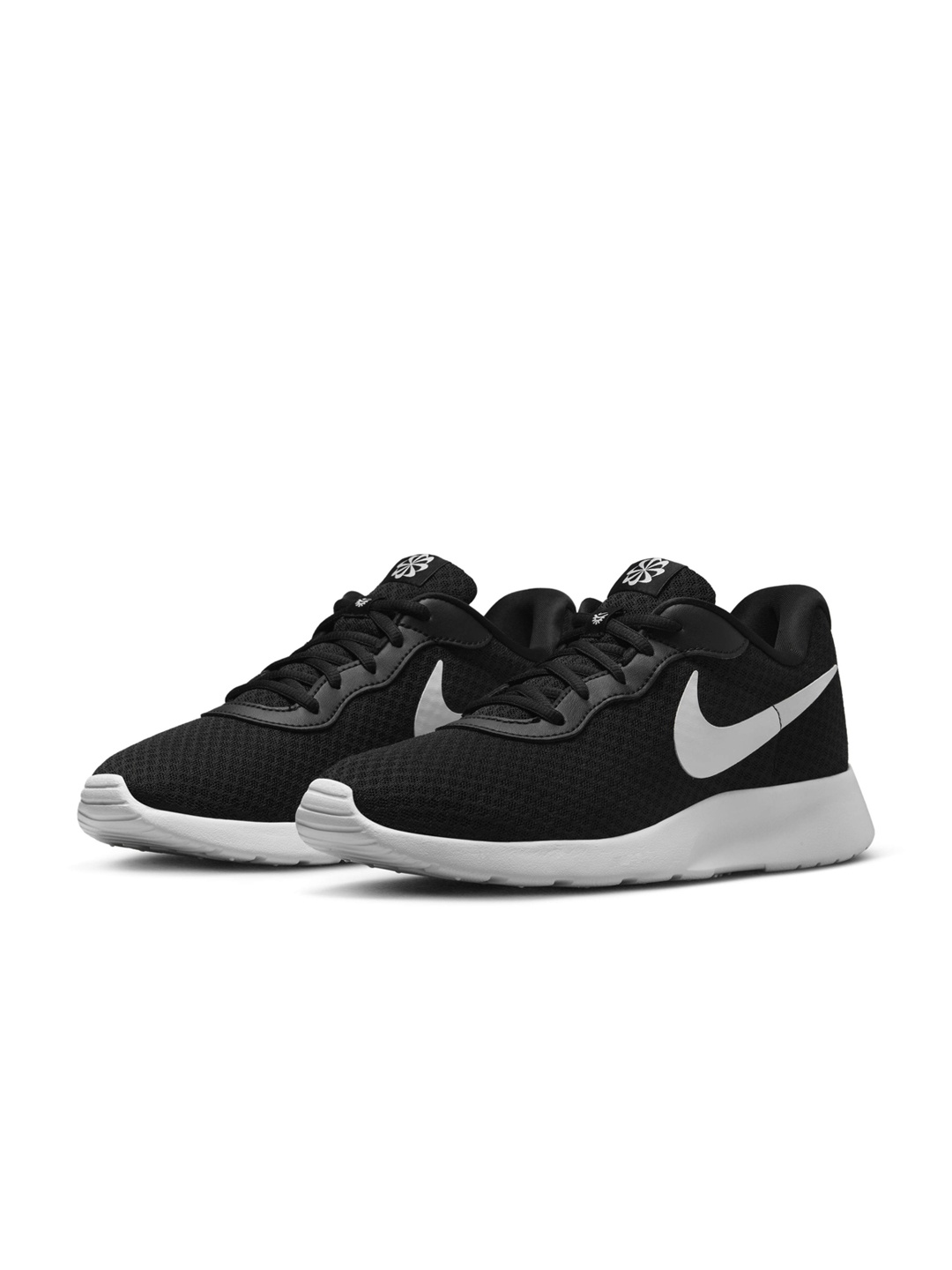 

Nike Women Tanjun Easy Sneakers, Black