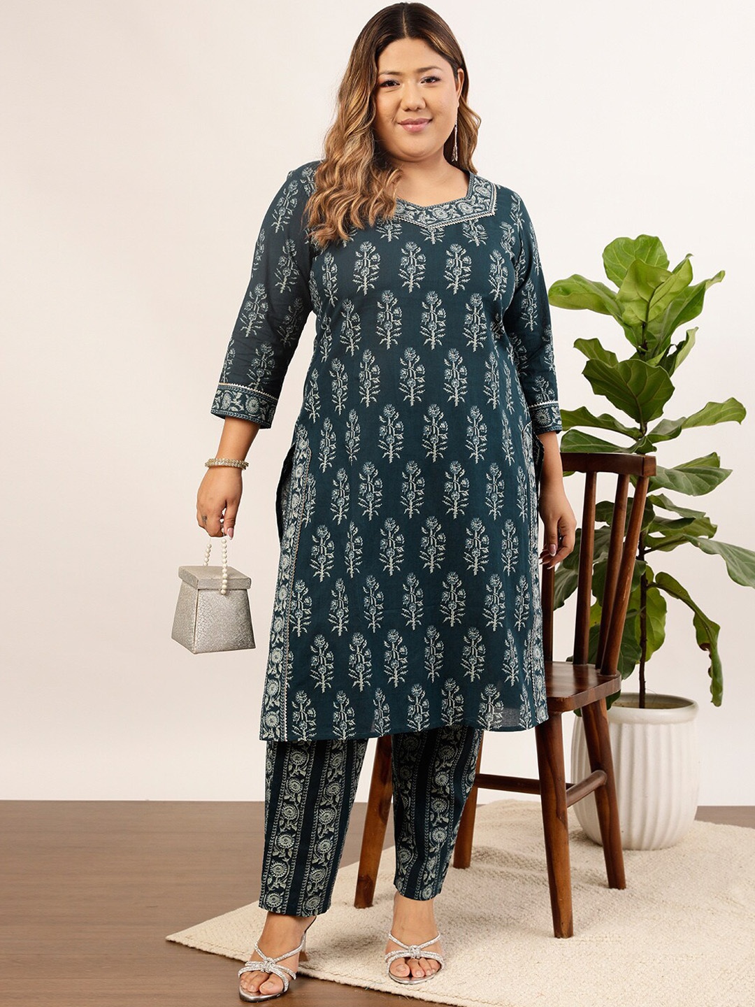 

indo street Plus Size Floral Printed Gotta Patti Pure Cotton Kurta with Trousers, Blue