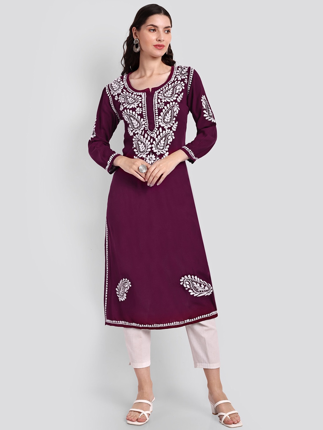 

Seva Chikan Paisley Embroidered Chikankari Straight Kurta, Burgundy