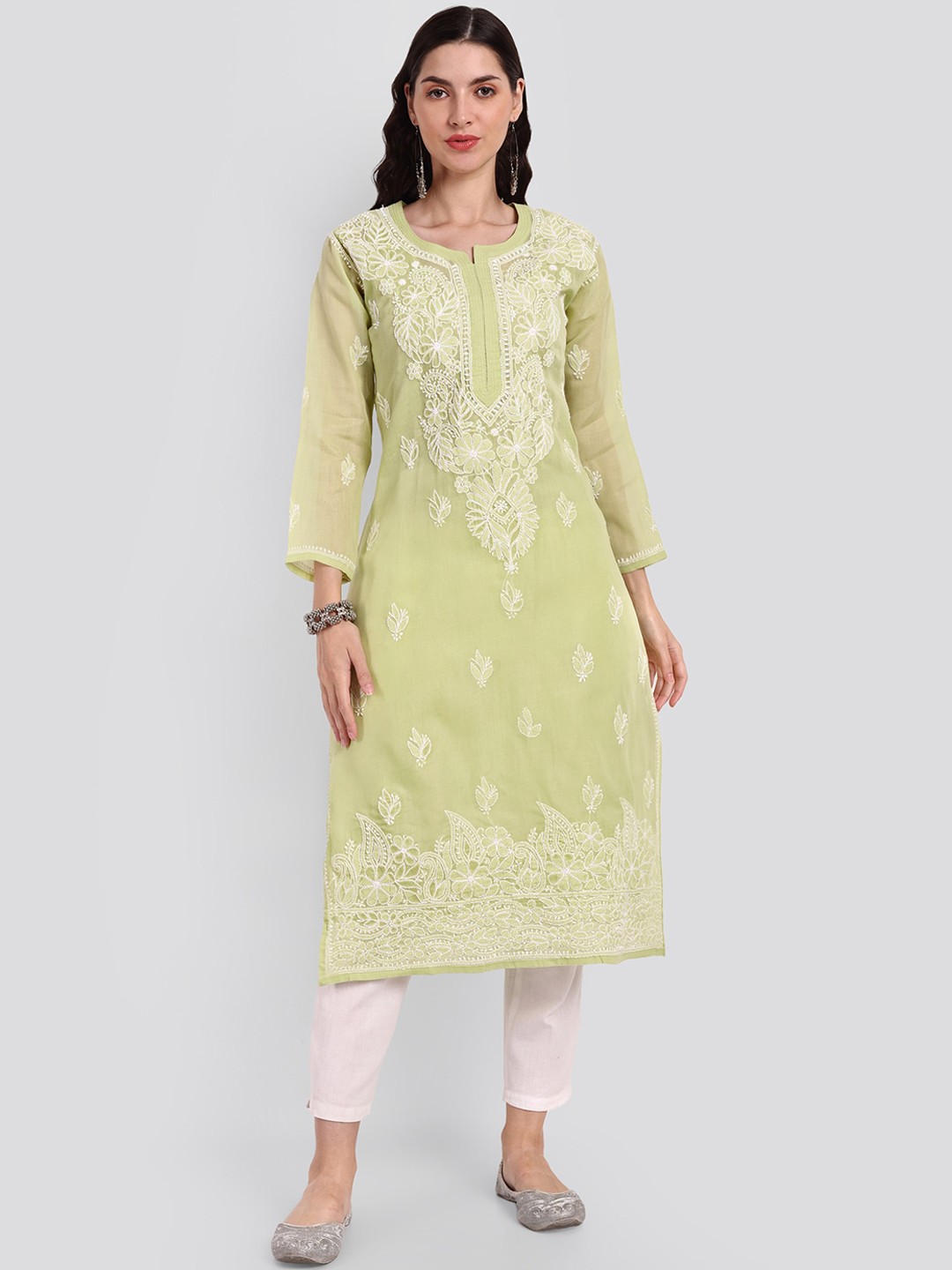 

Seva Chikan Floral Embroidered Chikankari Voile Kurta, Green