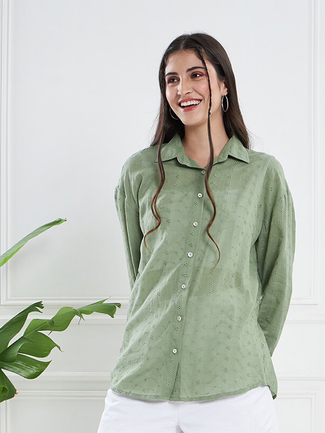 

KASSUALLY Olive Self Design Spread Collar Long Sleeve Cotton Casual Shirt
