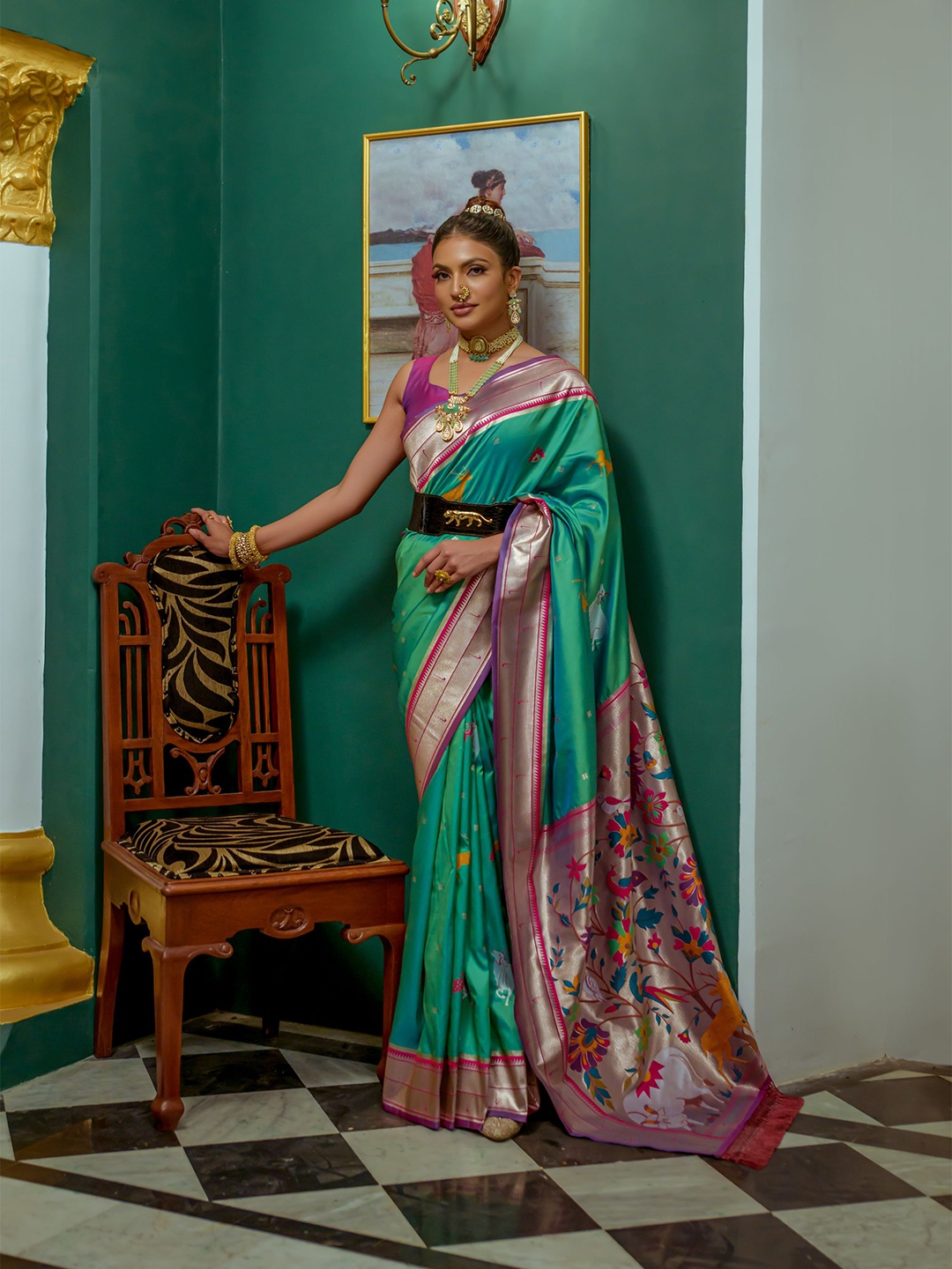 

VISHNU WEAVES Ethnic Motifs Woven Design Zari Pure Silk Paithani Saree, Green