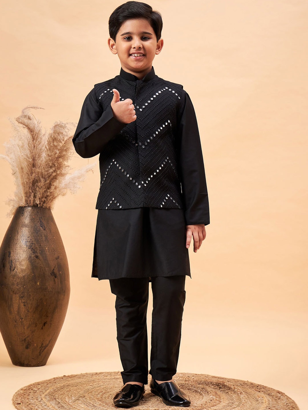 

VASTRAMAY Boys Kurta & Pyjamas With Nehru Jacket, Black