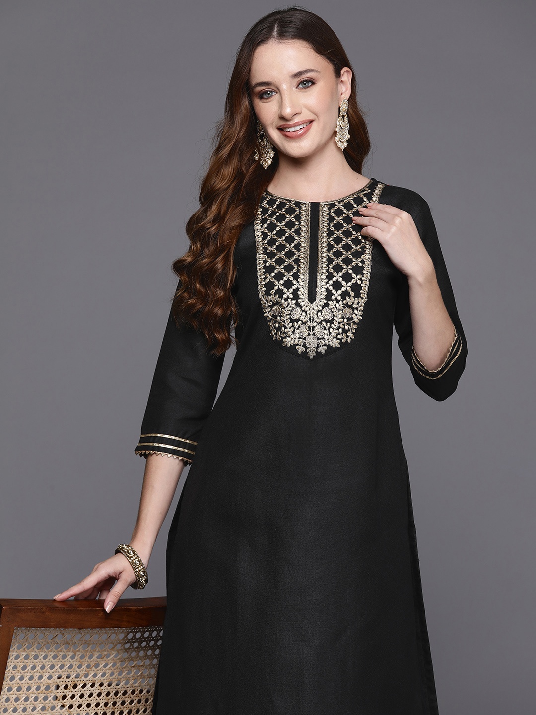 

Indo Era Floral Yoke Design Sequinned Pure Cotton Kurta, Black