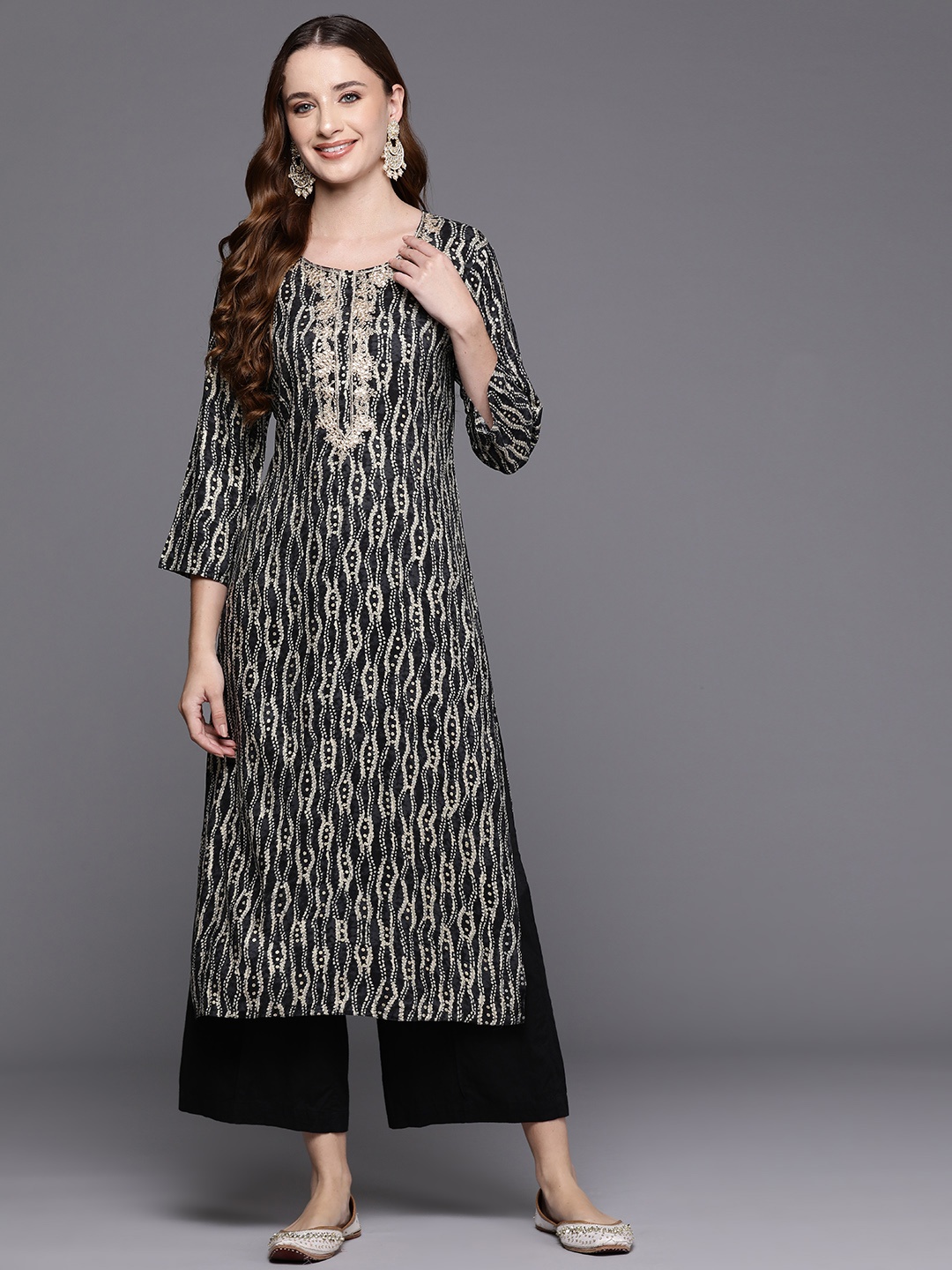 

Indo Era Bandhani Printed Gotta Patti Kurta, Black