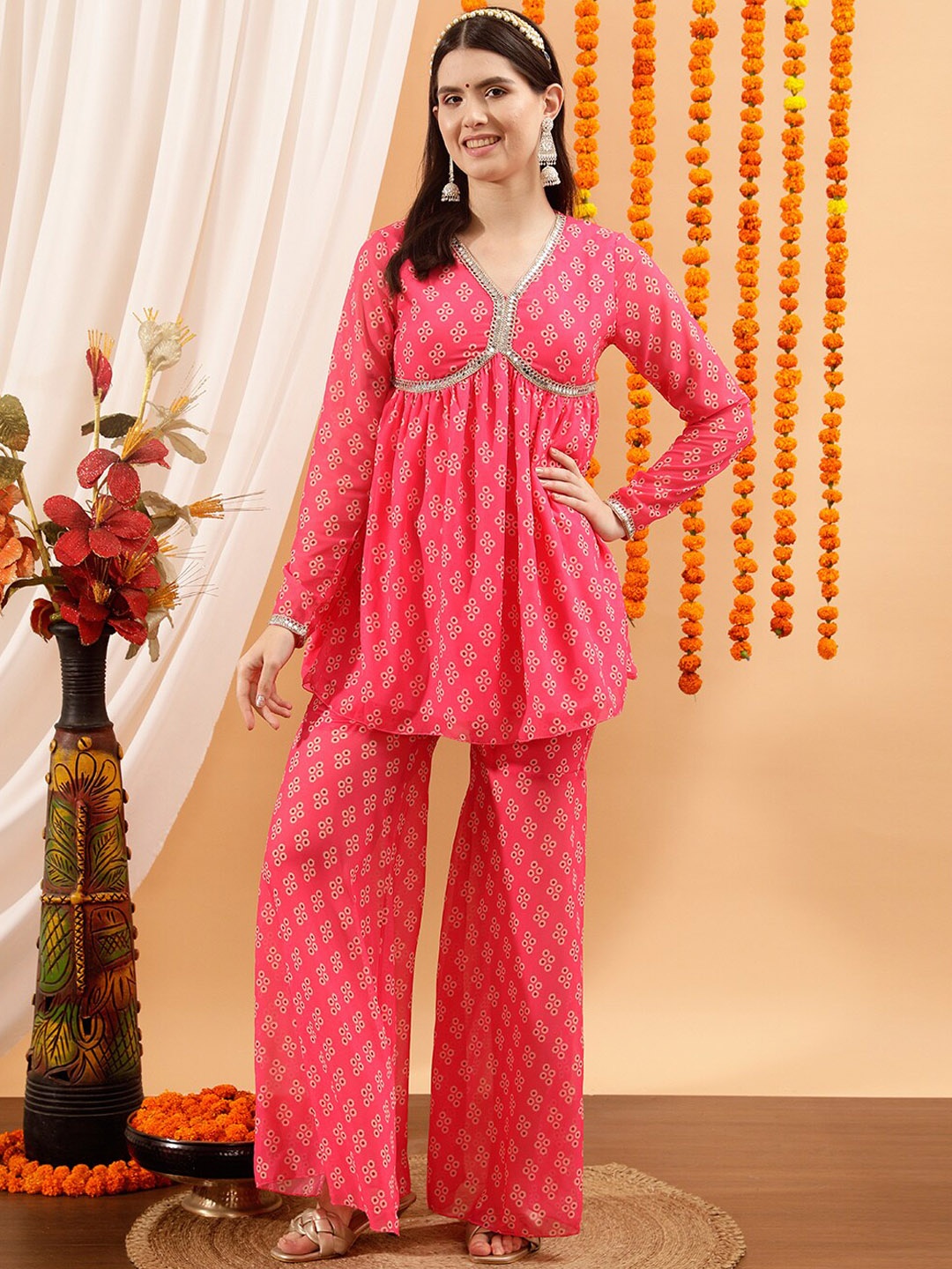 

indo street Ethnic Motifs Printed V-Neck Empire Kurti & Sharara, Pink