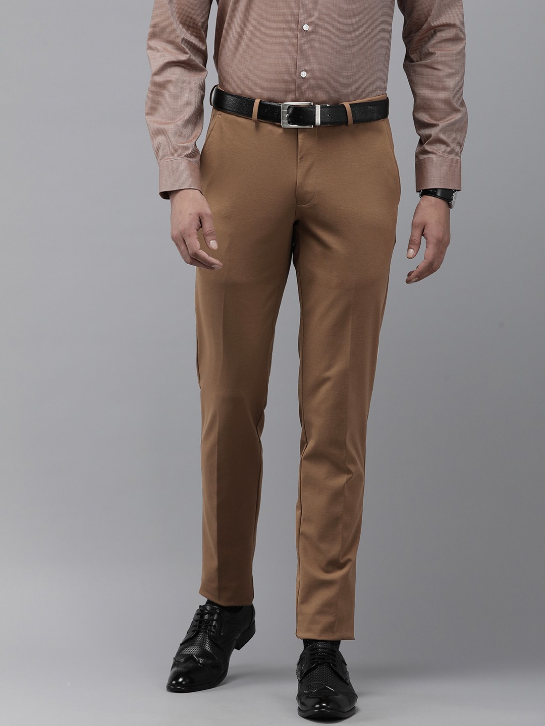 

Van Heusen Men Ultra Slim Fit Trousers, Brown