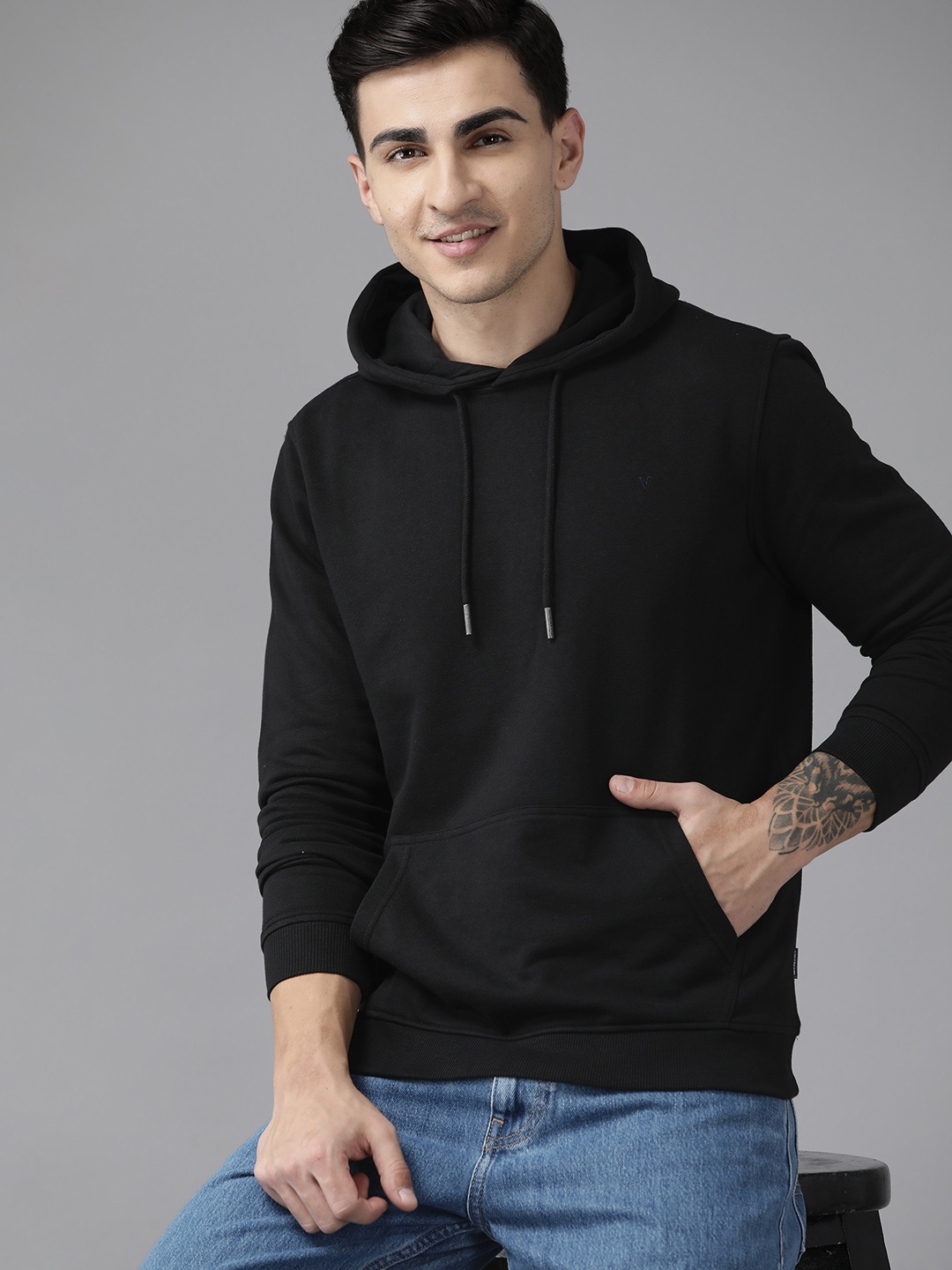 

Van Heusen Hooded Sweatshirt, Black