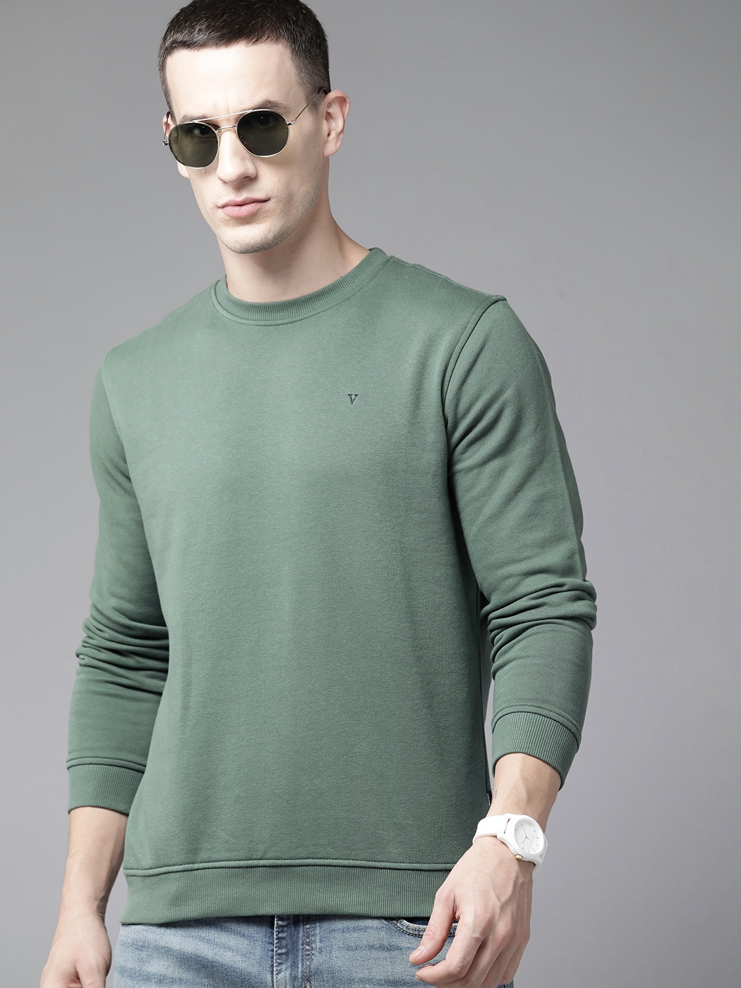 

Van Heusen Men Slim Fit Sweatshirt, Green