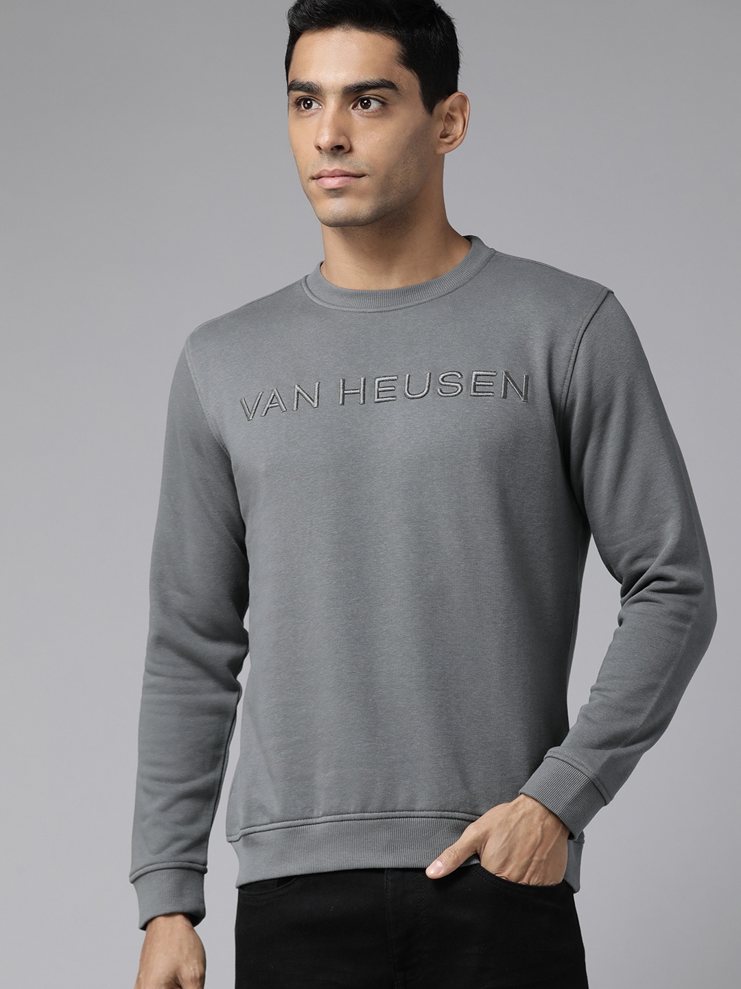 

Van Heusen Men Slim Fit Brand Logo Embroidered Sweatshirt, Grey