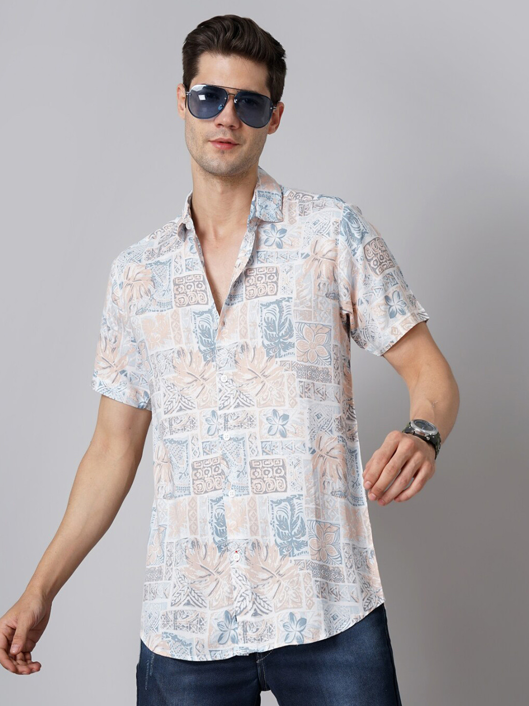 

PAUL STREET Standard Floral Printed Spread Collar Casual Shirt, White