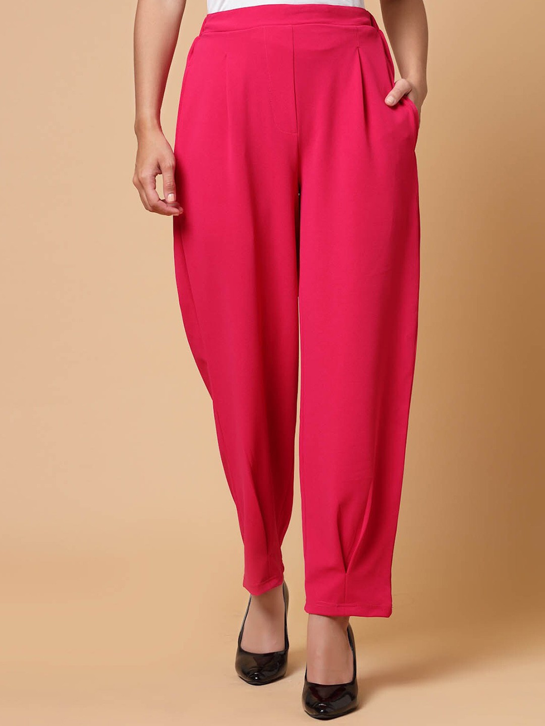 

plusS WORX Women Pink Solid Pleated Trousers