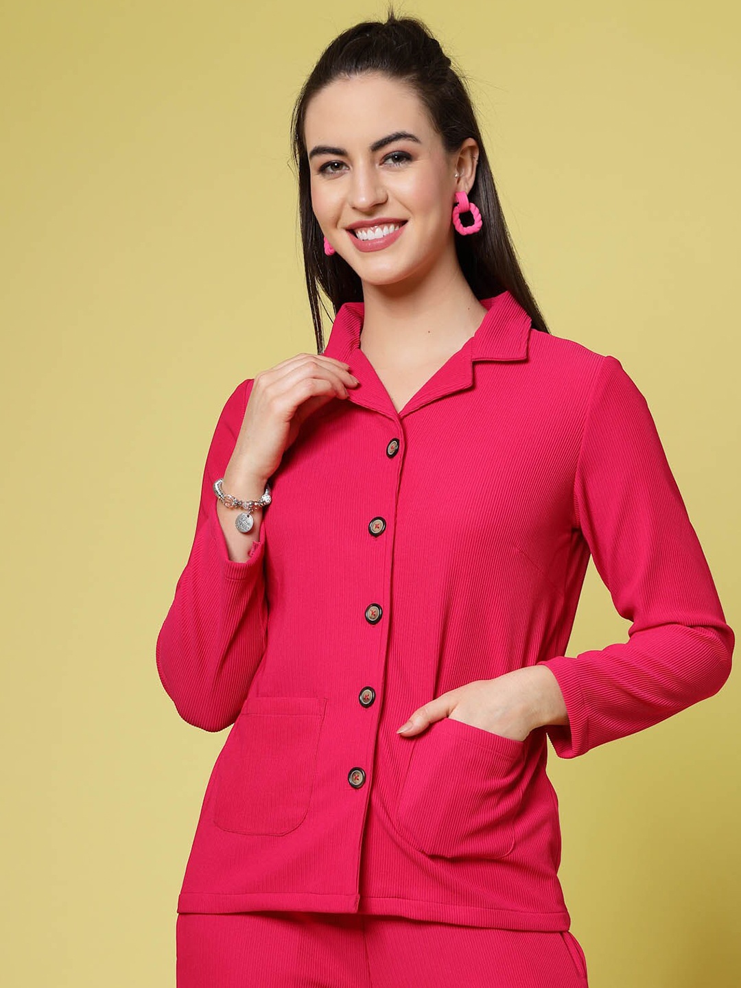 

plusS Spread Collar Regular Fit Casual Shirt, Red