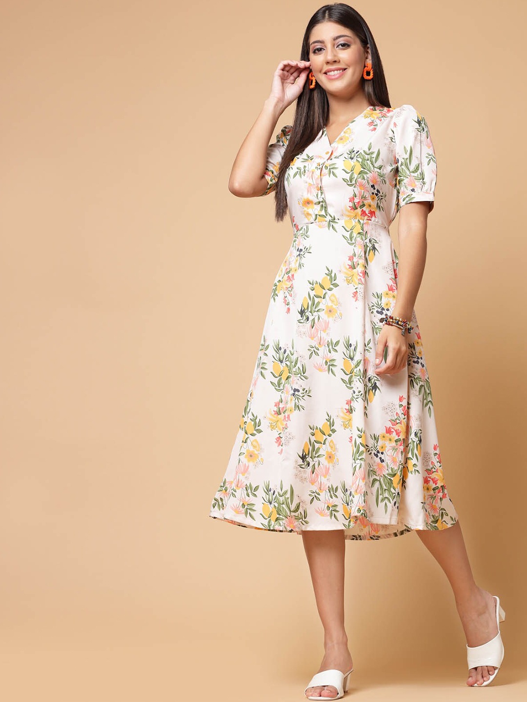 

plusS White Floral Printed Puffed Sleeves A-Line Midi Dress