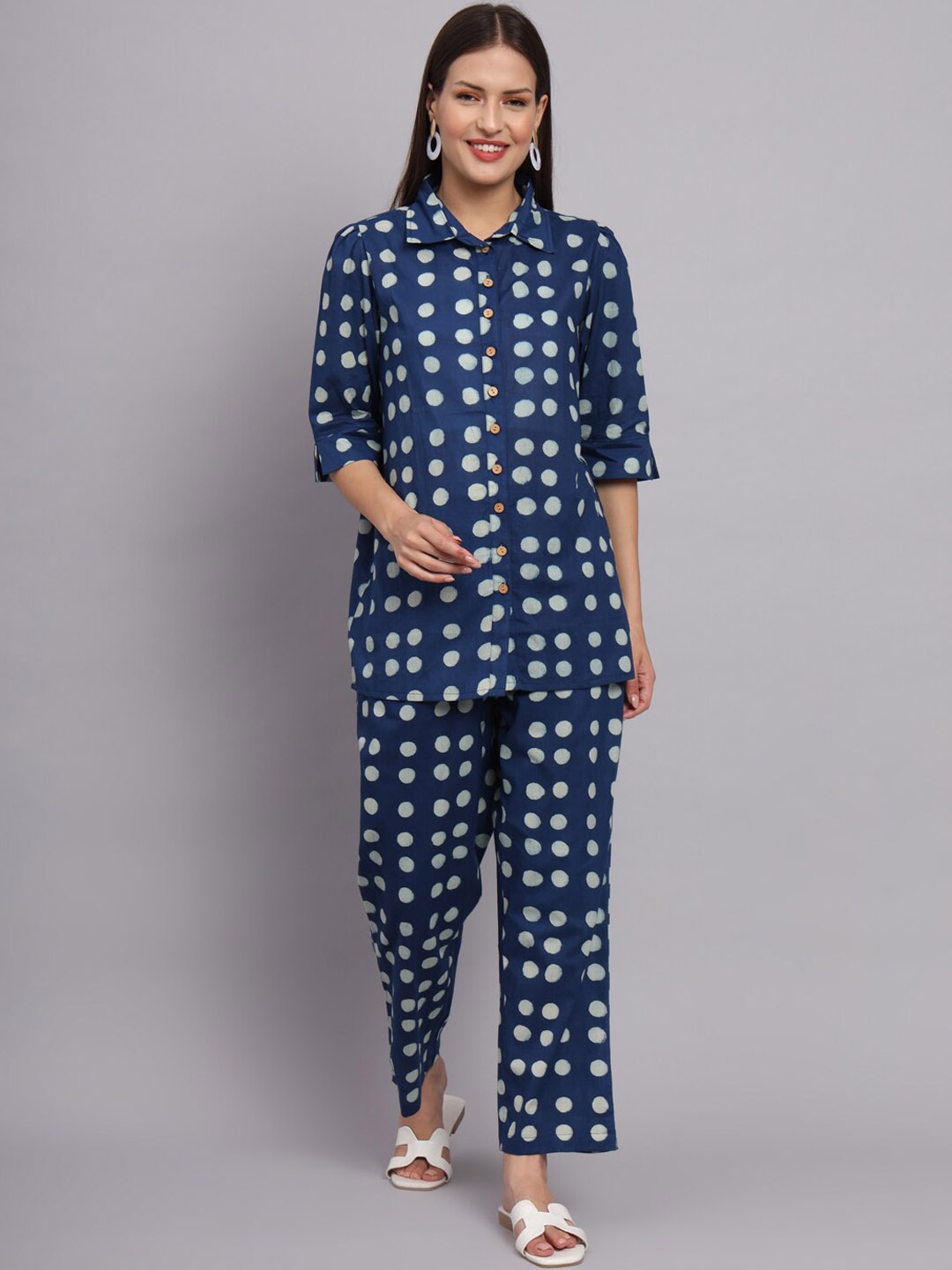 

DECKEDUP Polka Dots Printed Pure Cotton Shirt With Trouser, Blue
