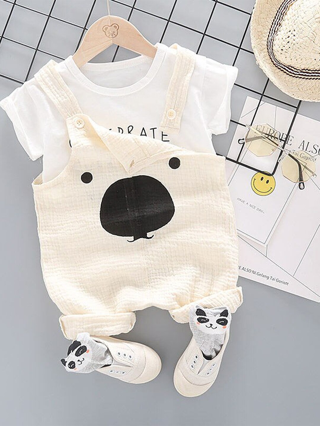 

Bold N Elegant Kids Conversational Printed Cotton T-shirt with Dungarees, Off white