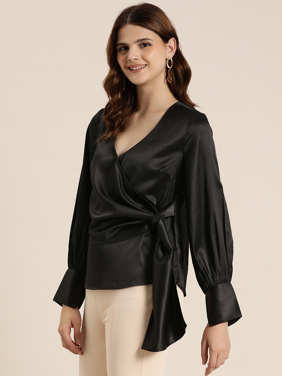 

HERE&NOW Solid Wrap Top with Bishop Sleeves, Black