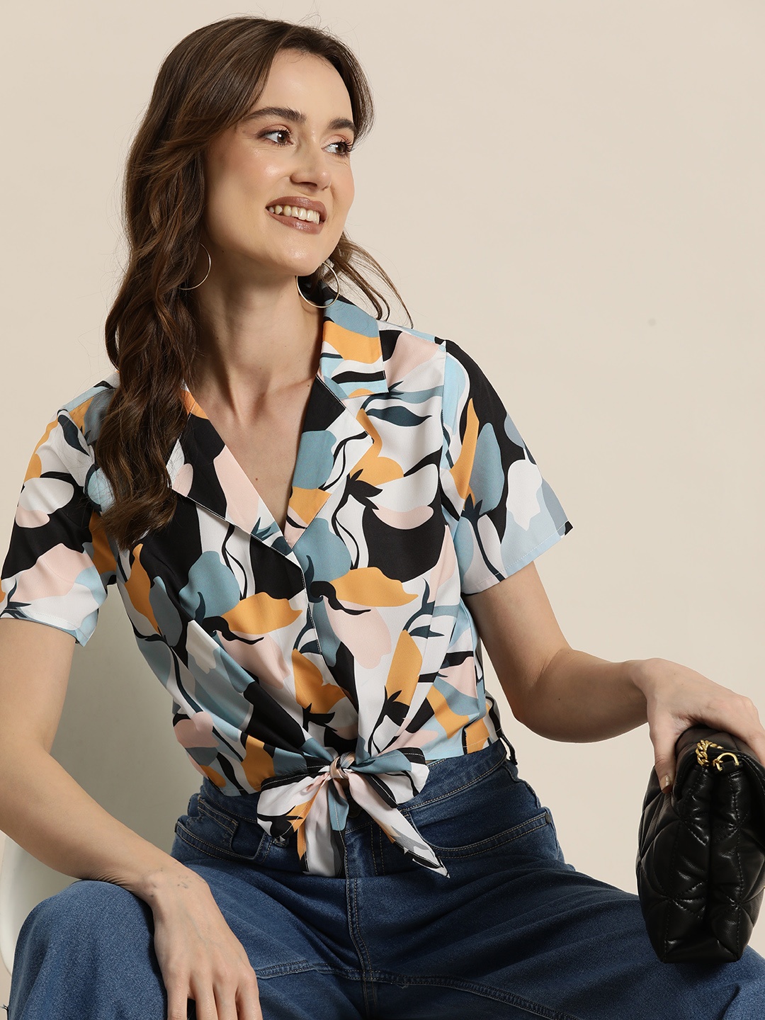 HERE&NOW Abstract Print Shirt Style Crop Top, White