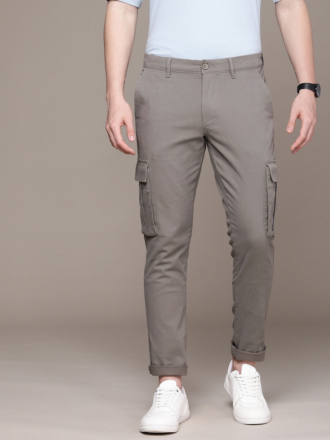 

French Connection Men Regular Fit Solid Cargos Trousers, Grey