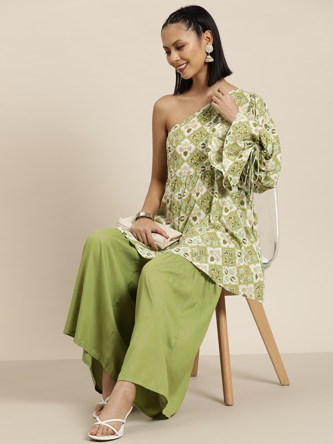 

HERE&NOW Women Ethnic Motifs Printed A-Line Kurta with Sharara, Green