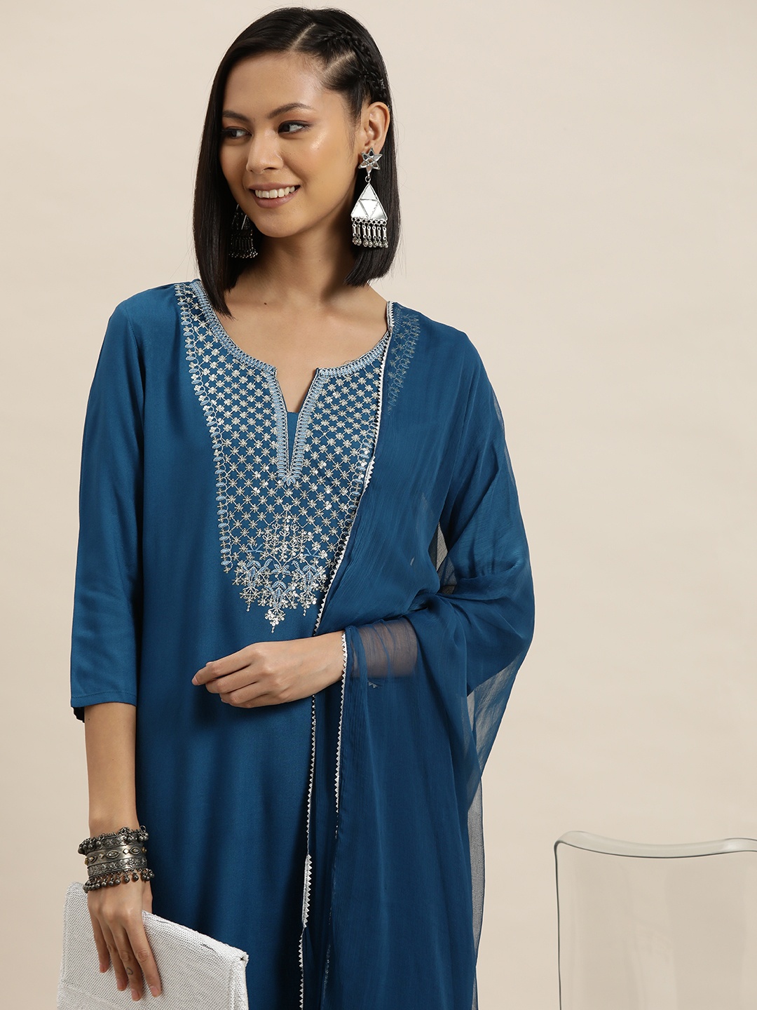 

HERE&NOW Women Floral Yoke Design Sequinned Kurta With Trousers & Dupatta, Teal