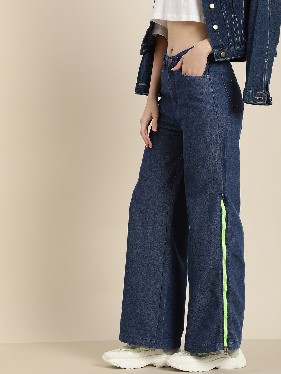 

HERE&NOW Women Wide Leg High-Rise Zip Detail Stretchable Jeans, Blue