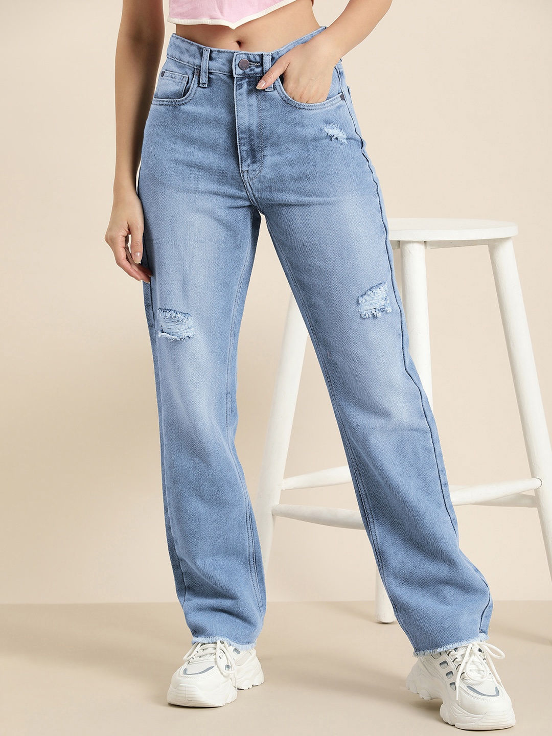 

HERE&NOW Women Straight Fit Low Distress Light Fade Stretchable Jeans, Blue