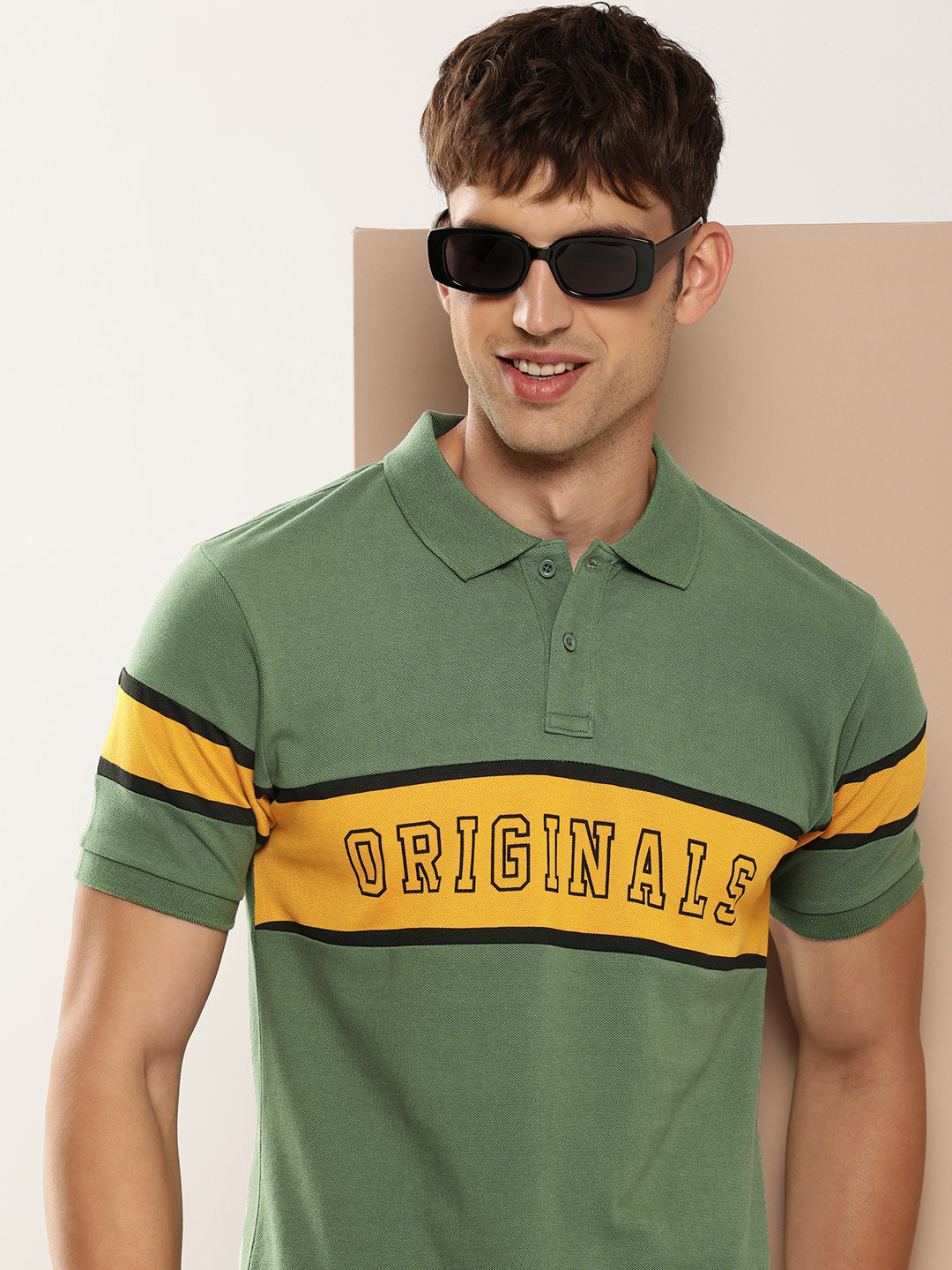

HERE&NOW Colourblocked & Printed Polo Collar Pure Cotton T-shirt, Olive