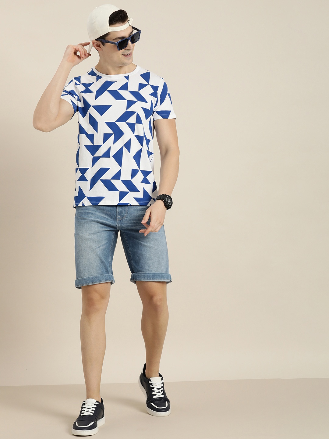 

HERE&NOW Pure Cotton Geometric Printed Casual T-shirt, White